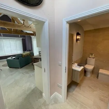 Holiday home Historic Thatched Getaway In Kilkenny *