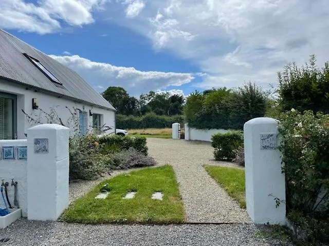 Historic Thatched Getaway In Kilkenny *