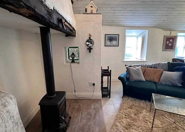 Historic Thatched Getaway In Kilkenny Holiday home