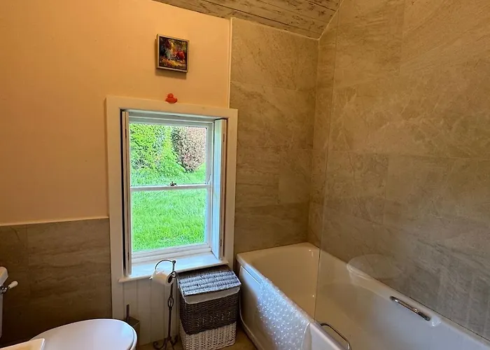 Historic Thatched Getaway In Kilkenny Holiday home