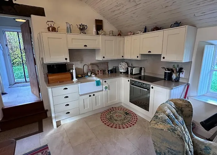 Holiday home Historic Thatched Getaway In Kilkenny